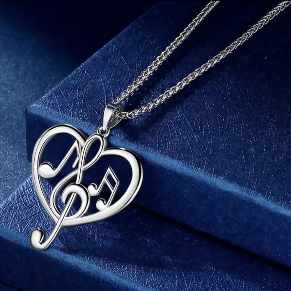 Music Note Necklace - Picture 1 of 7